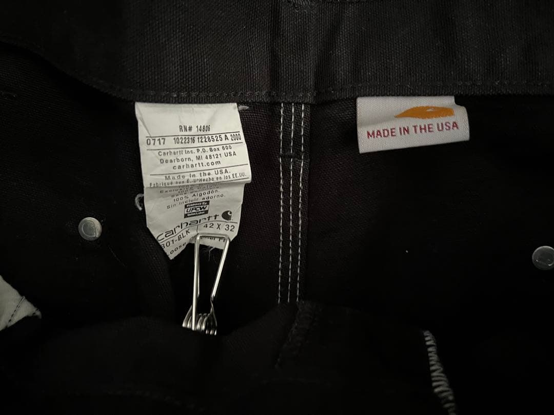 Carhartt ダック地 ダブルニー W42 L32 B01BLK