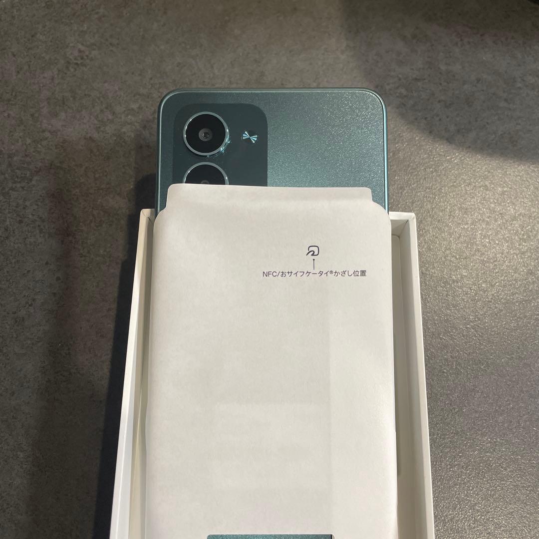 OPPO Ａ５　５Ｇ　グリーン本体