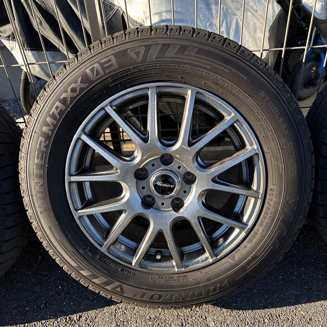 DUNLOP WINTER MAXX 16インチスタッドレスタイヤ４本セット