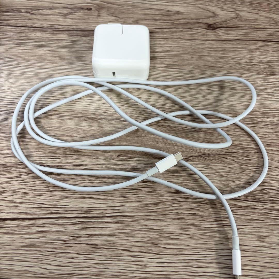 MacBook Air M1 13.3インチ 8GB 512GB +ケース