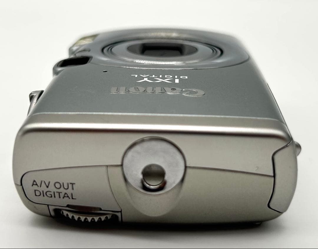 Canon コンパクトデジタルカメラ　IXY DIGITAL 800IS