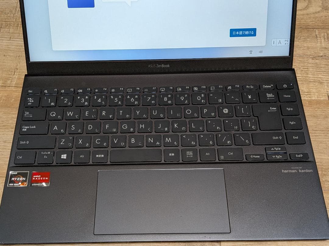 ZenBook 14 UM425IA ノートPC　OLED