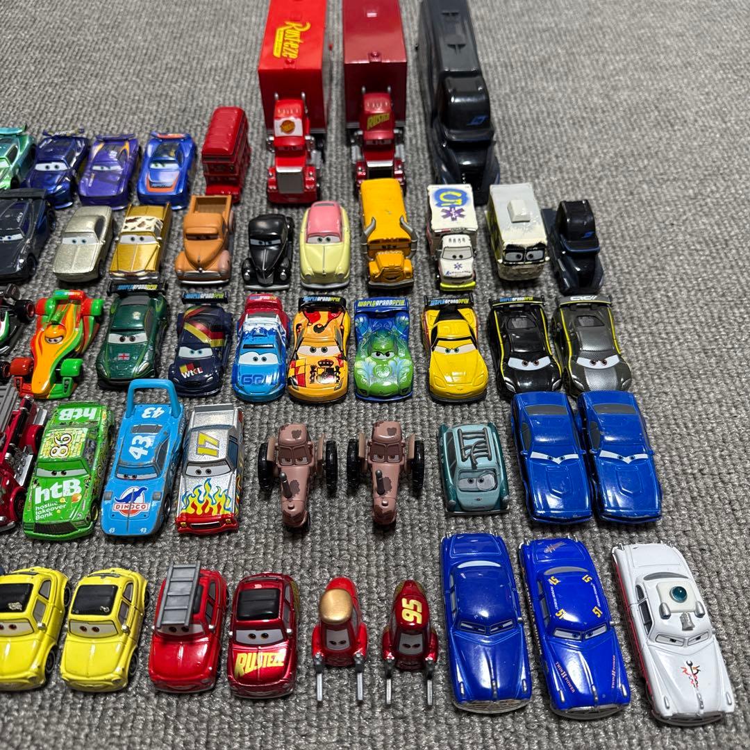 k*i様 カーズ トミカ　ミニカー 大量 93台　ジャンク扱い
