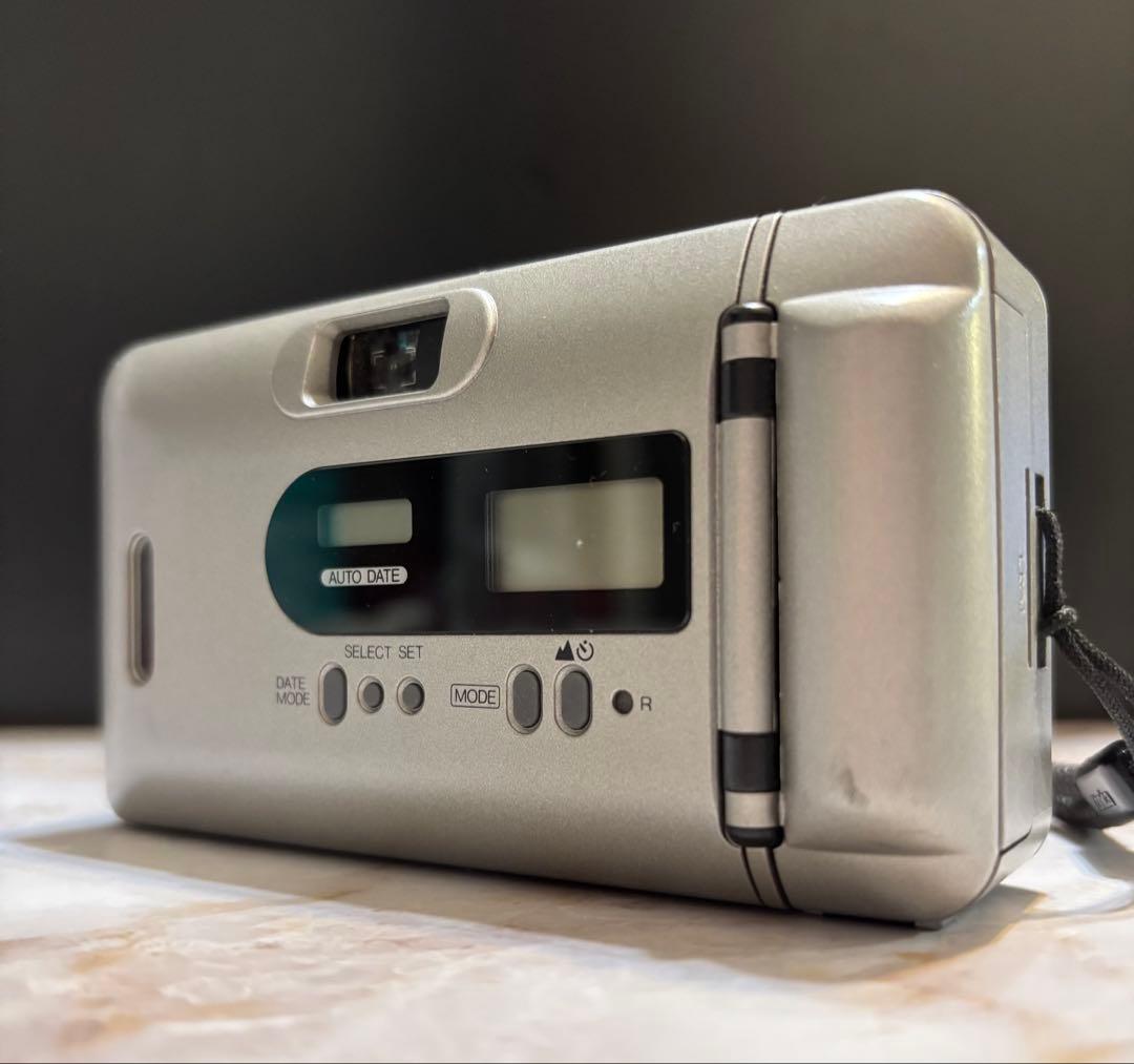 KONICA コニカ BIGMINI F コンパクトフィルムカメラ　ヒロミックス