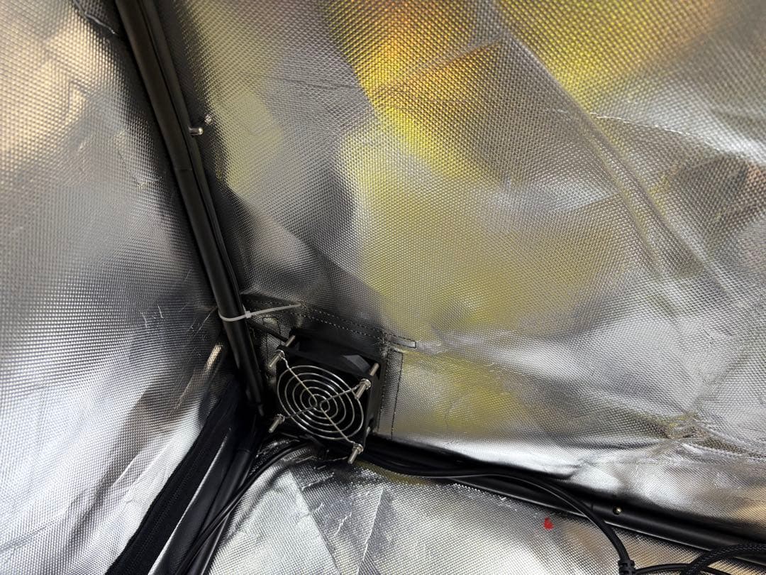 Bambu A1 Combo 3Dプリンター とエンクロージャー 純正ノズル５種