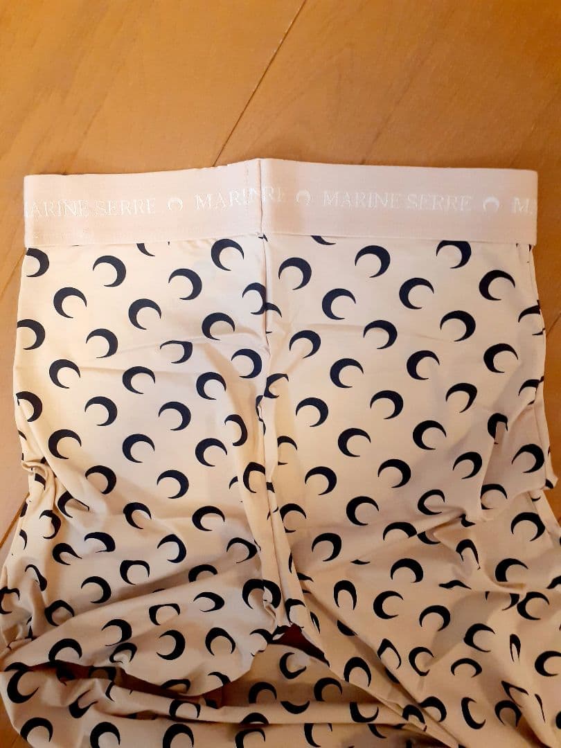 【購入意思のないいいねはお控え下さい】マリーンセル　レギンス　タイツ　スパッツ