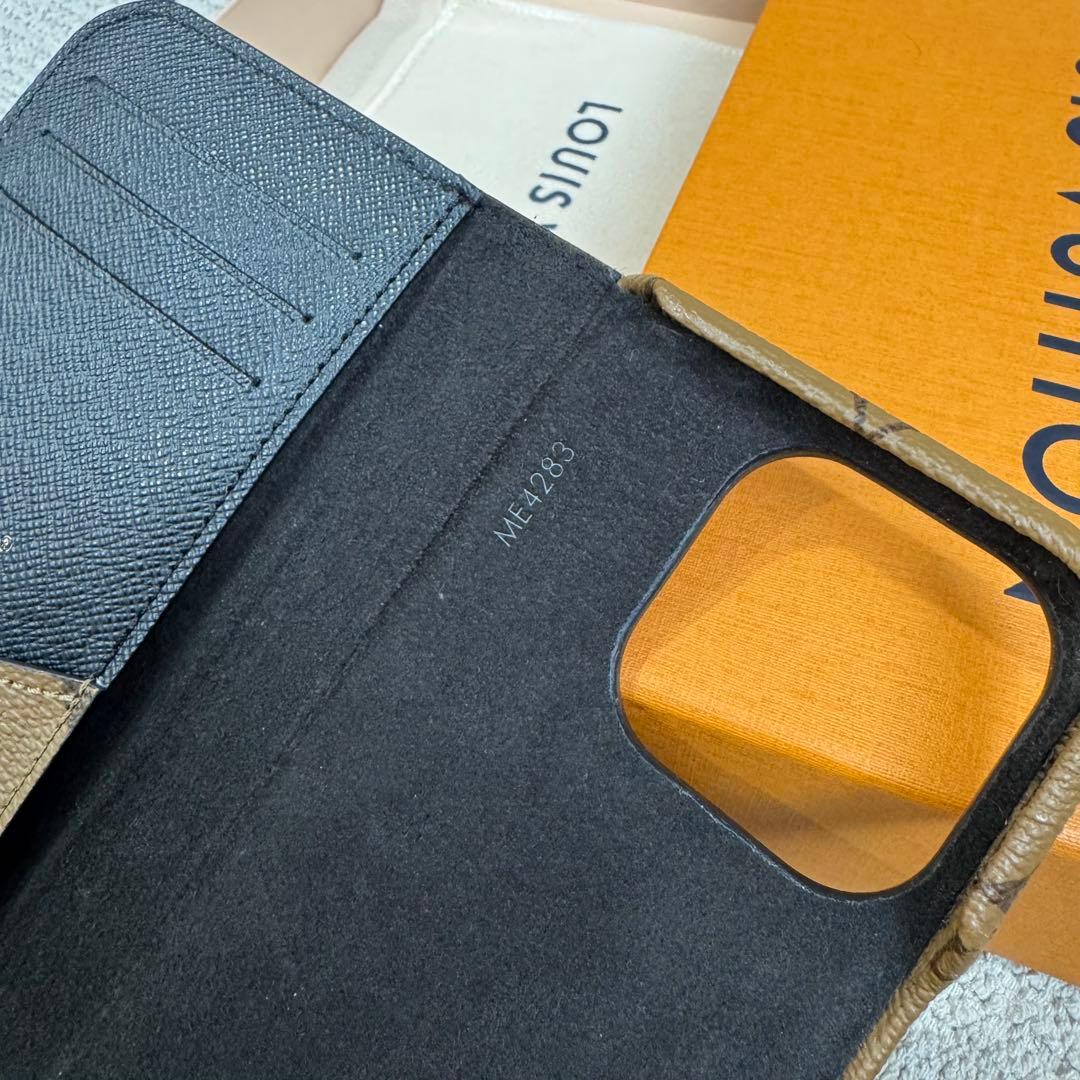 未使用に近い美品✨iPhone15pro モノグラム・リバース キャンバスケース