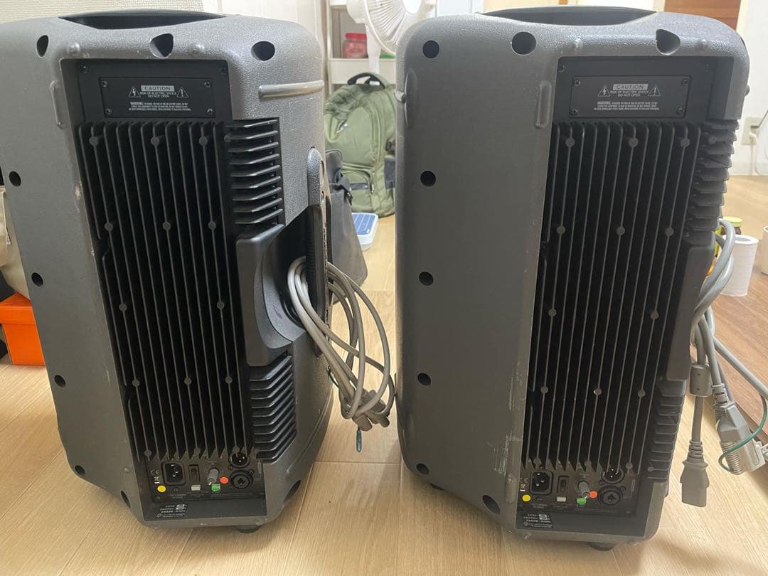 MACKIE SRM350パワードスピーカー　2台セット　DJ PAシステム