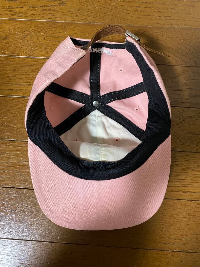 supreme ピンク Sロゴ キャップ