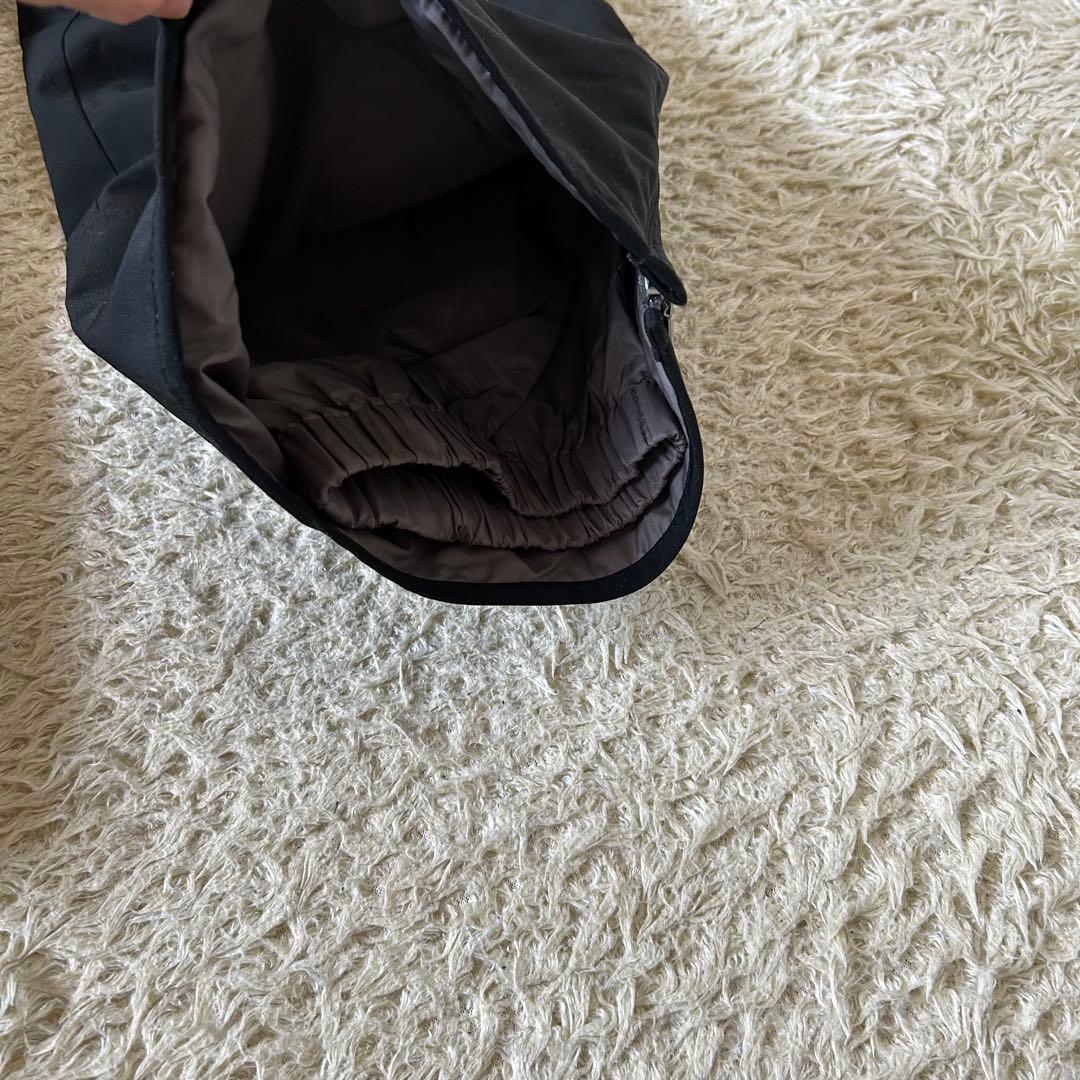 デサント❣️スキーウエア 中綿パンツ サスペンダー付き　 黒 スキーパンツ　撥水