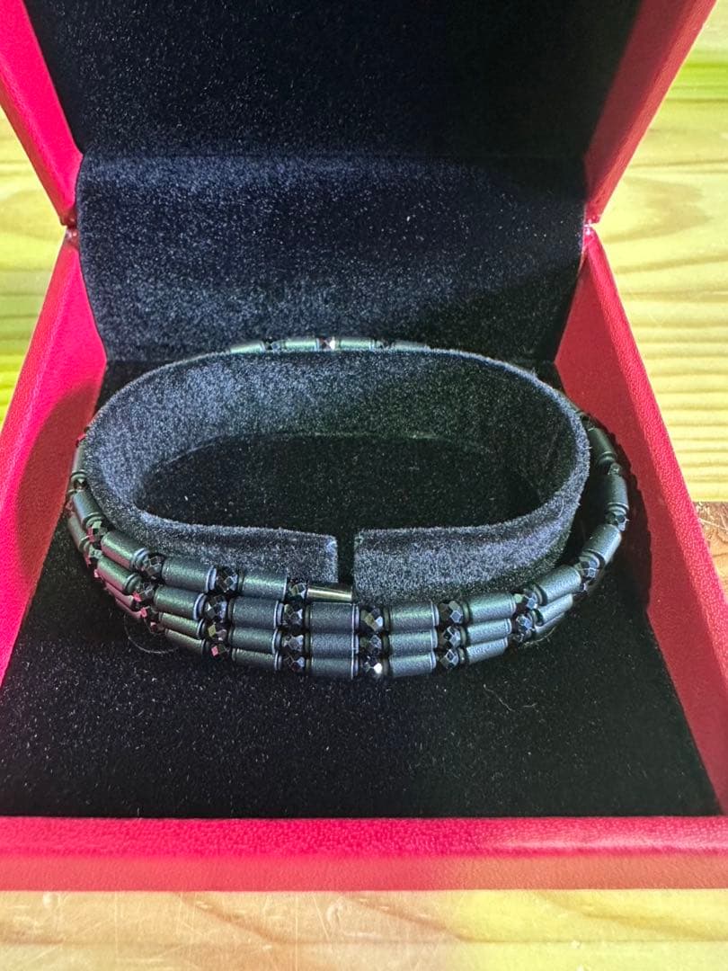 G1727 COREFORCE ループブラックスピネルCFL70 ブレスレット