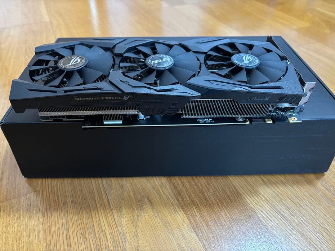 グラフィックボード・グラボ・ビデオカード ASUS STRIX Gaming GTX 1070 Ti