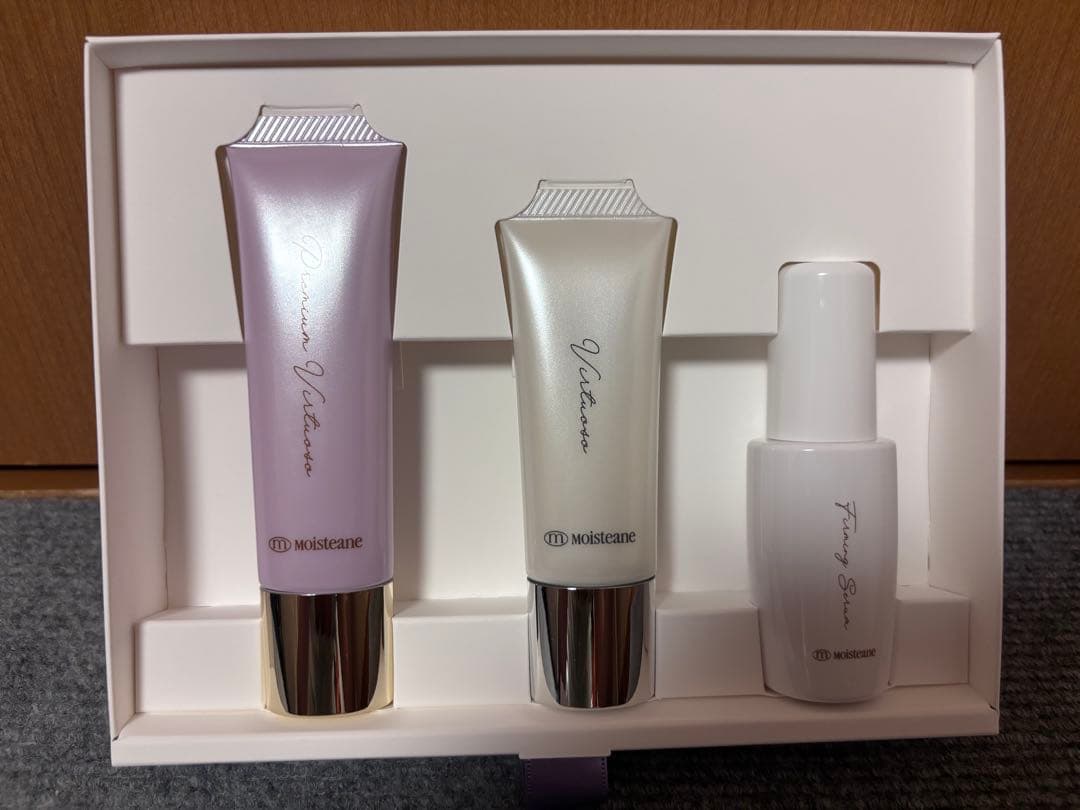 モイスティーヌ★コフレ2025冬★新品未使用