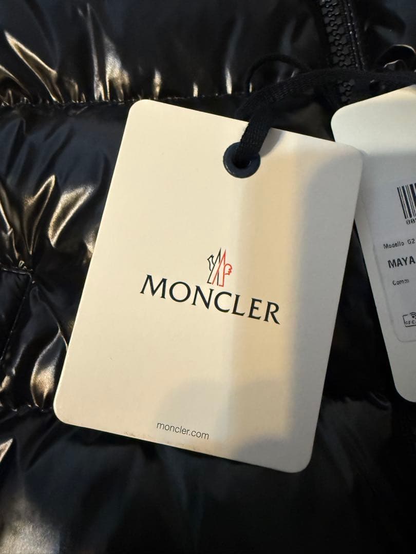 Moncler マヤ黒 ダウンジャケット
