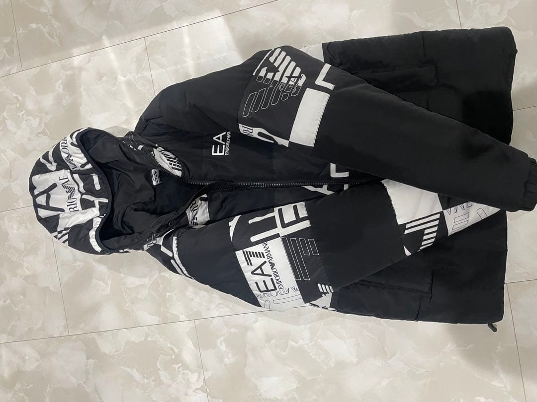 EA Emporio Armani ブラックダウンジャケット S
