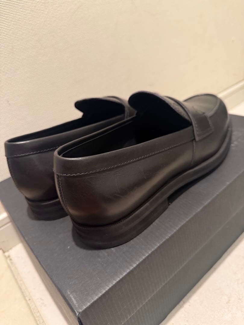 【最終値下げ】トッズ　メンズ　ローファー　サイズ8 1/2 27.5cmほど