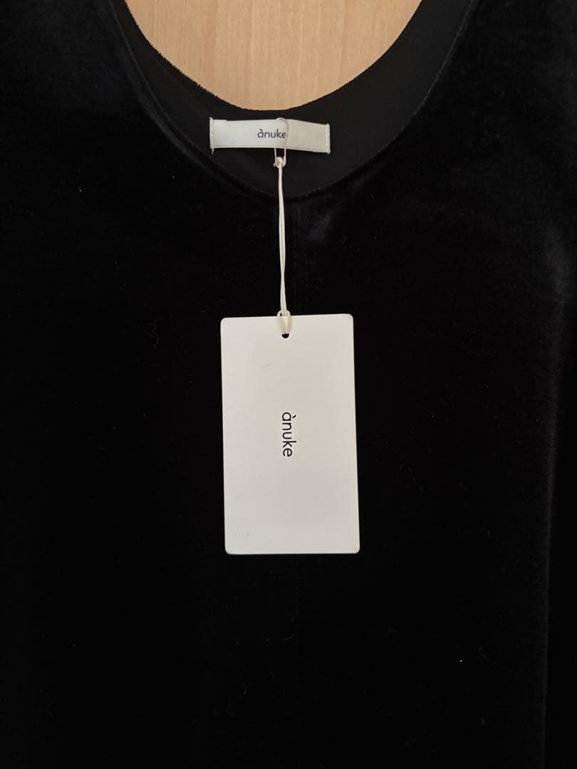 【新品】anuke Velour Uneck Onepiece ブラック　38