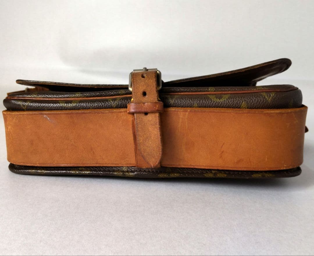 LOUIS VUITTON ルイヴィトン カルトシエールGM M51252