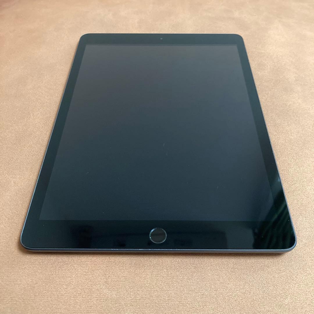 3269【早い者勝ち】iPad7 第7世代 32GB WIFIモデル☆