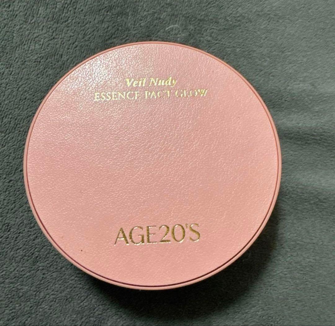 PRADA リボンベルベットバレッタ（グリーン）　ファンデーション付き