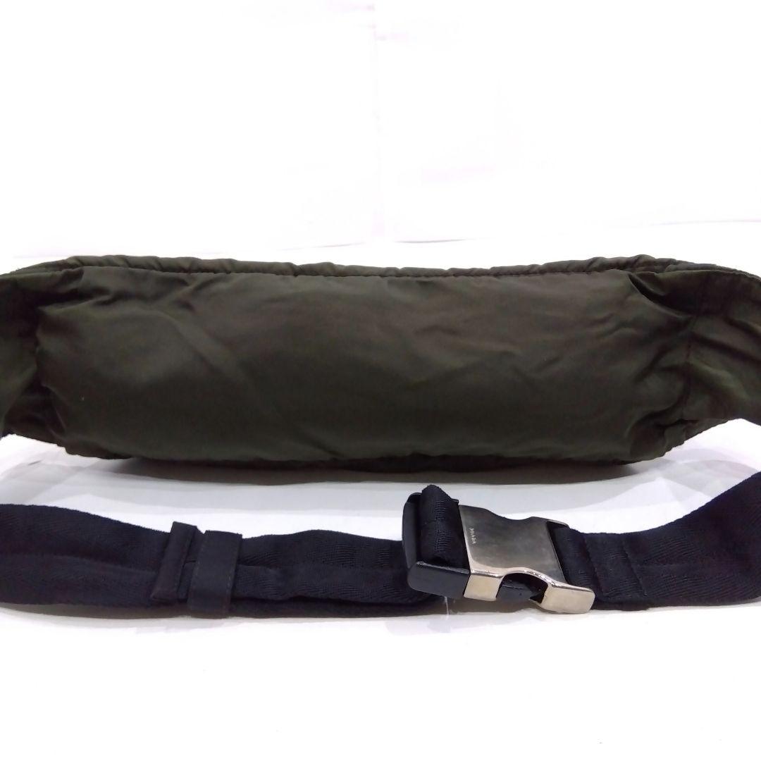 プラダ ボディバッグ ウエストポーチ ナイロン 2室 グリーン系 三角ロゴ