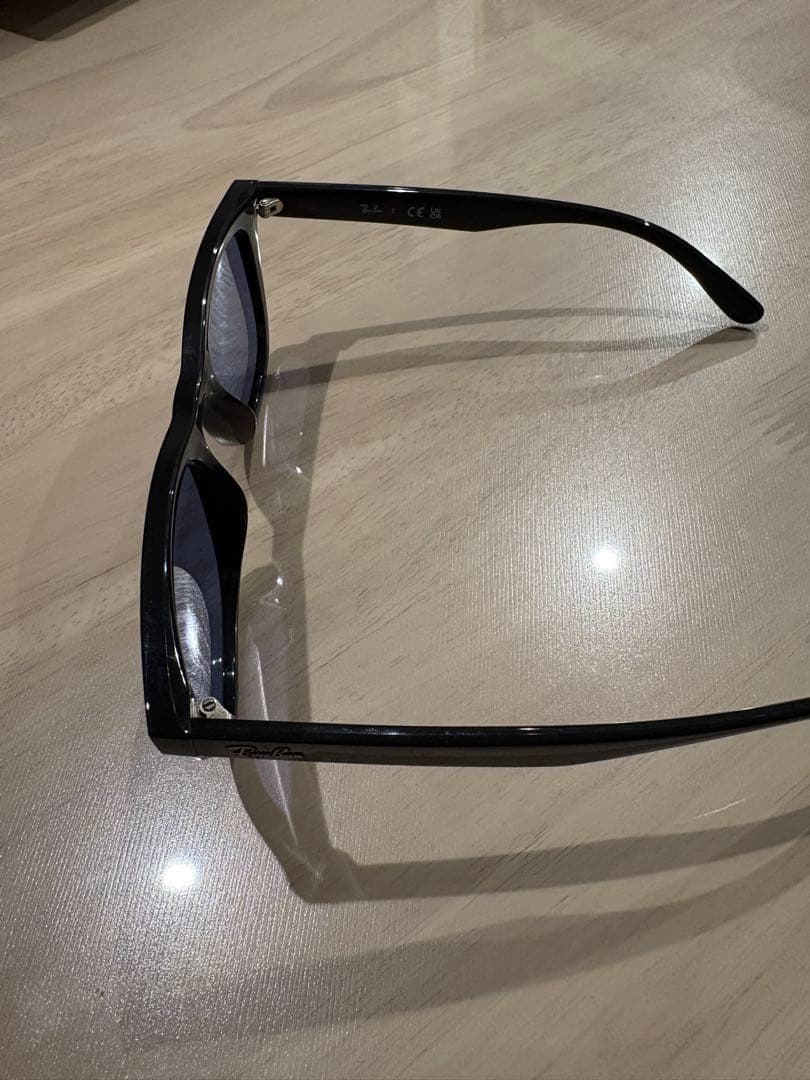 Ray-Ban ウェイファーラー ブラック ブルーレンズ