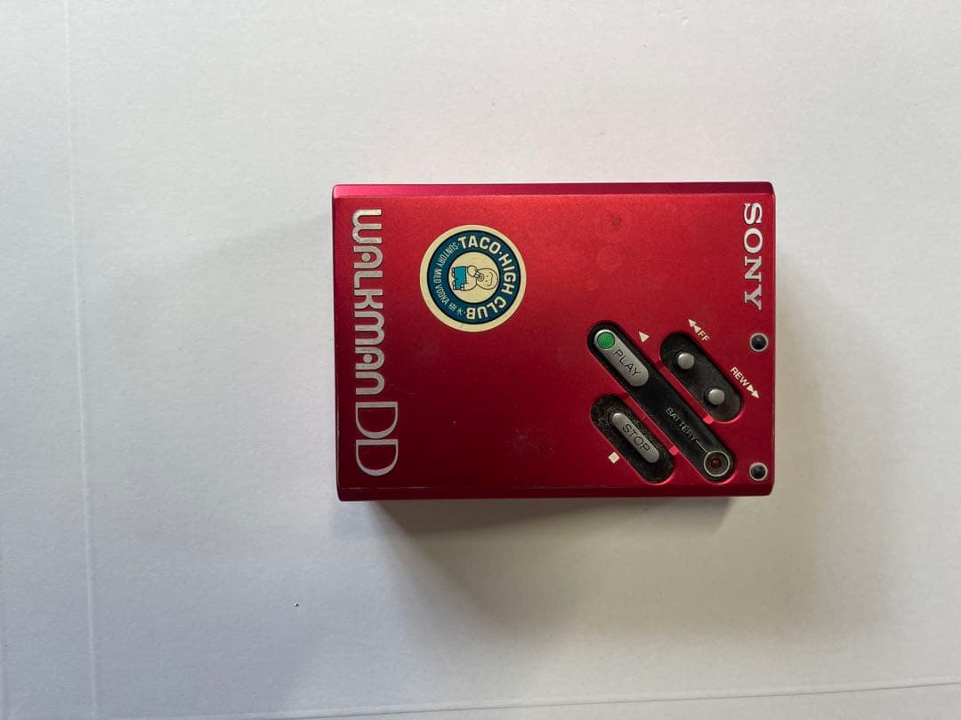 SONY WALKMAN DD カセットプレーヤー レッド