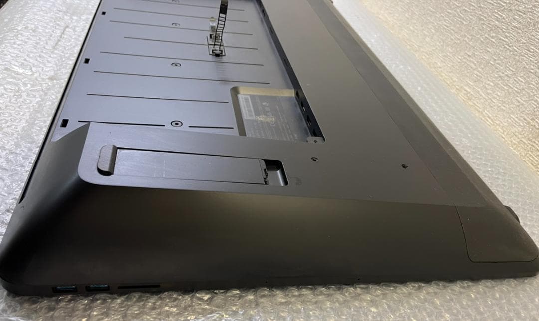 現状品 Wacom Cintiq Pro 24 DTK-2420 液晶タブレット