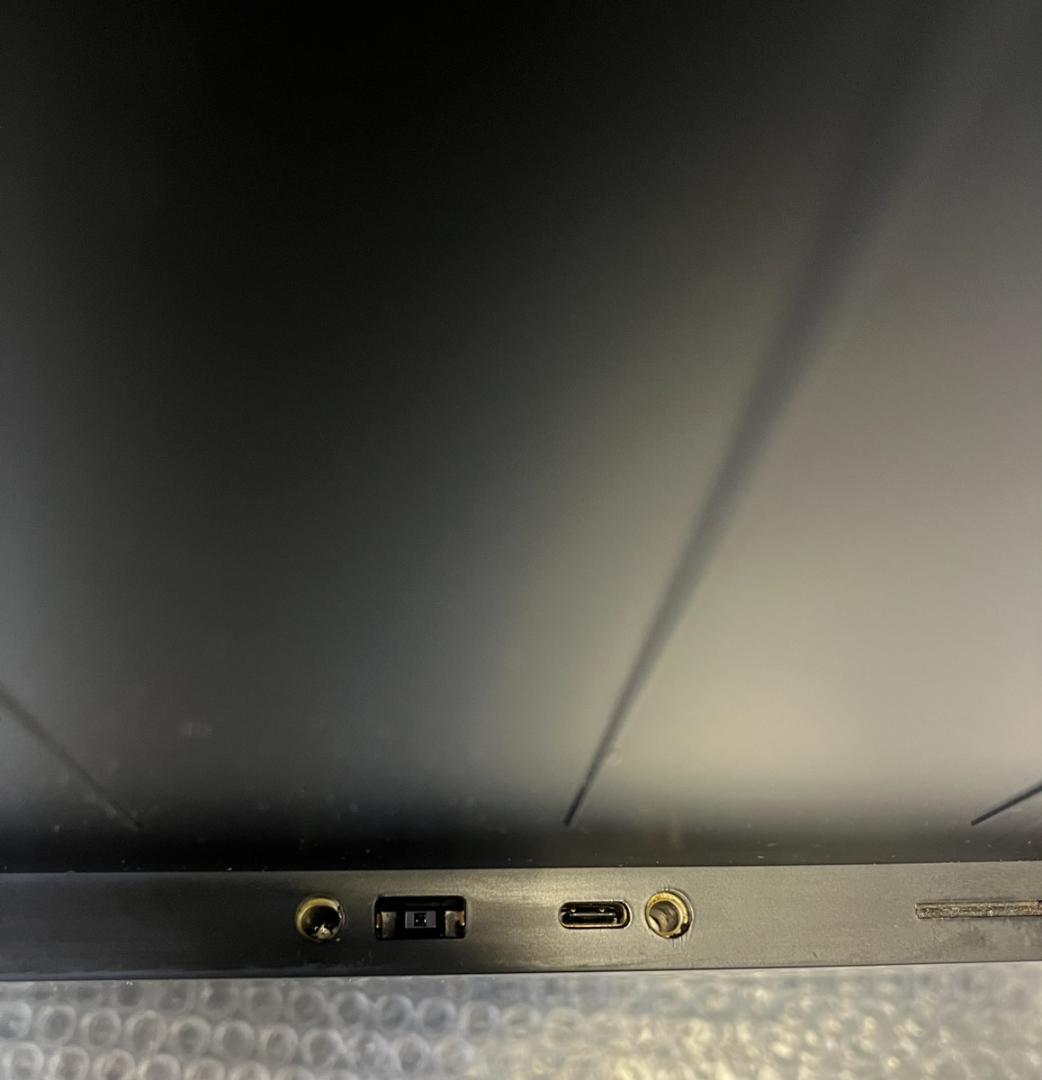 現状品 Wacom Cintiq Pro 24 DTK-2420 液晶タブレット