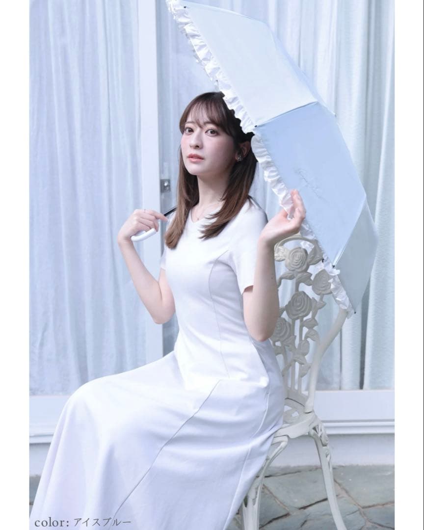 シロノサクラ　折りたたみ日傘雨傘兼用 アイスブルー　風鈴草