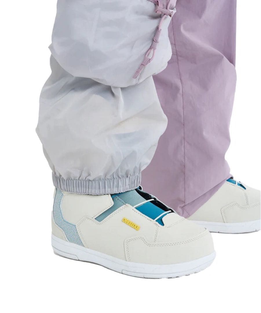 新品 ROXY 2026 最新スノーボードウェア Mサイズ レディース ロキシー