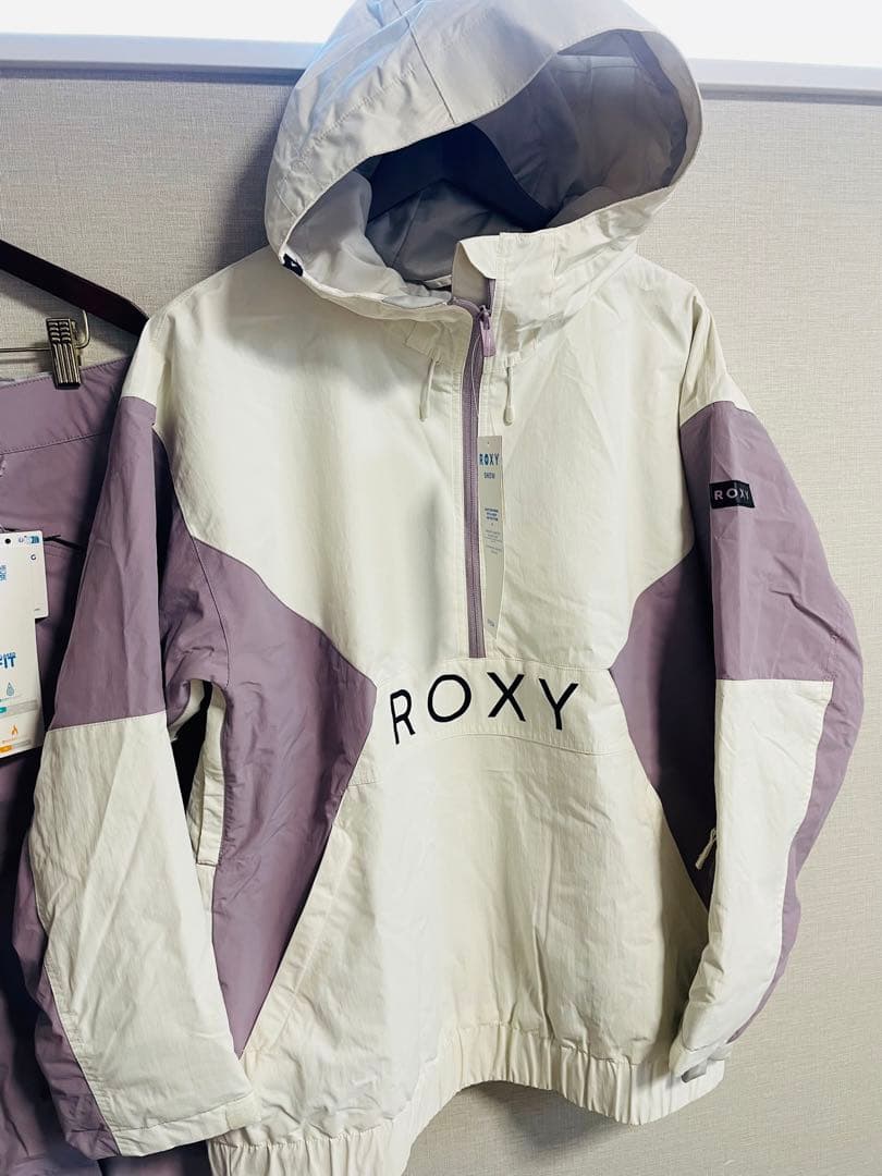 新品 ROXY 2026 最新スノーボードウェア Mサイズ レディース ロキシー