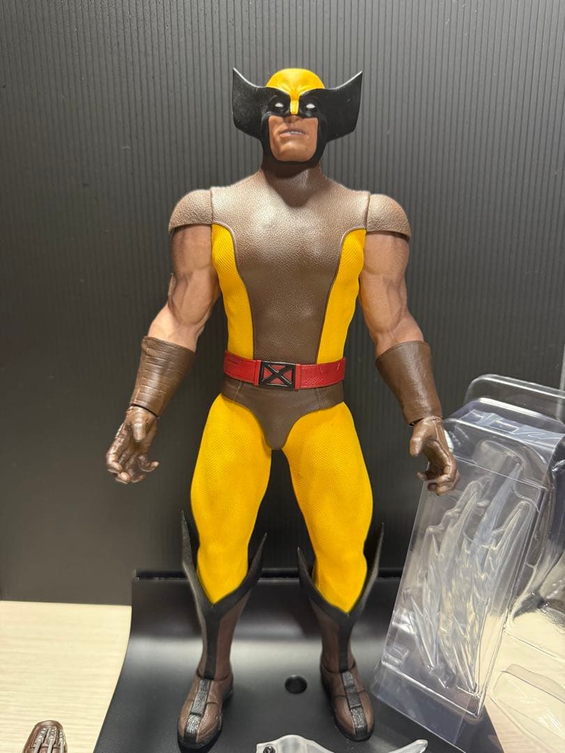 炎スタジオウルヴァリンブラウンスーツ版