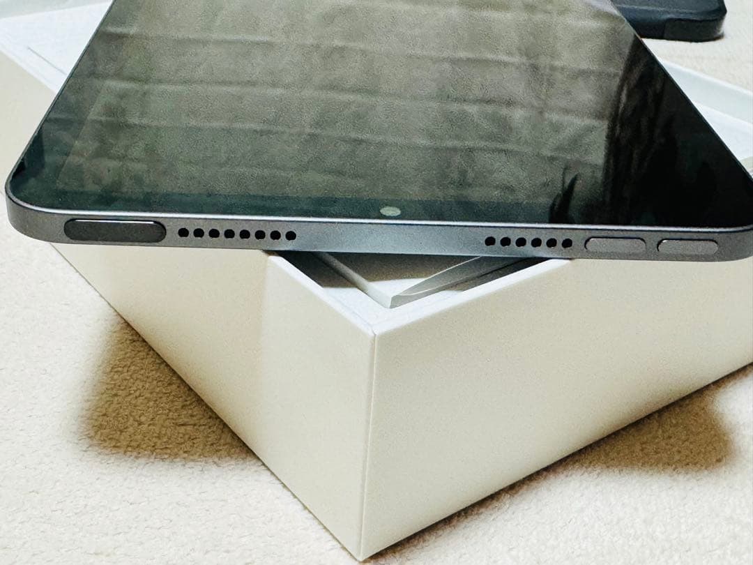 t*o様 iPad mini 8.3インチ 第6世代 256GB スペースグレイ