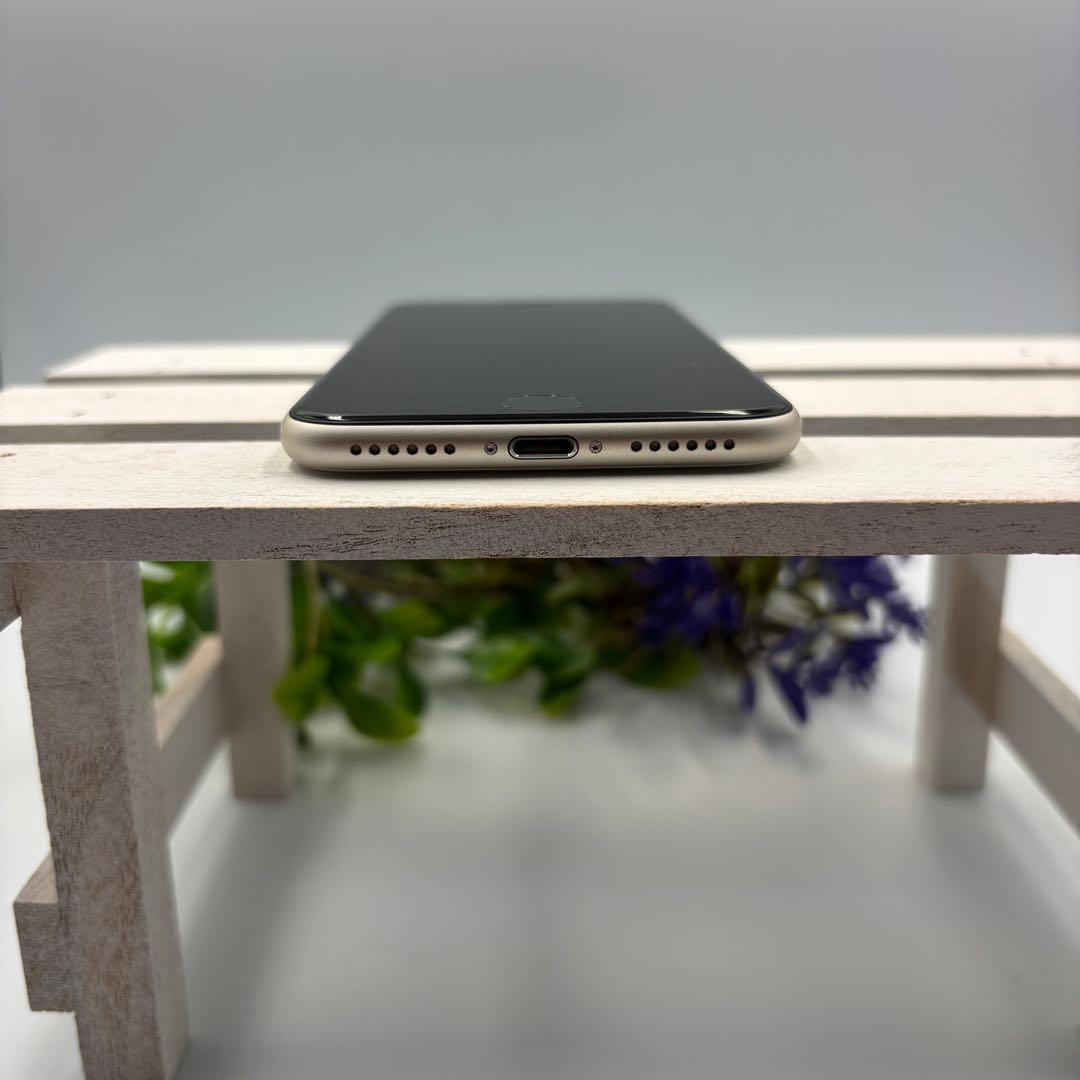 【美品】iPhone SE第3世代 64GB スターライト 342