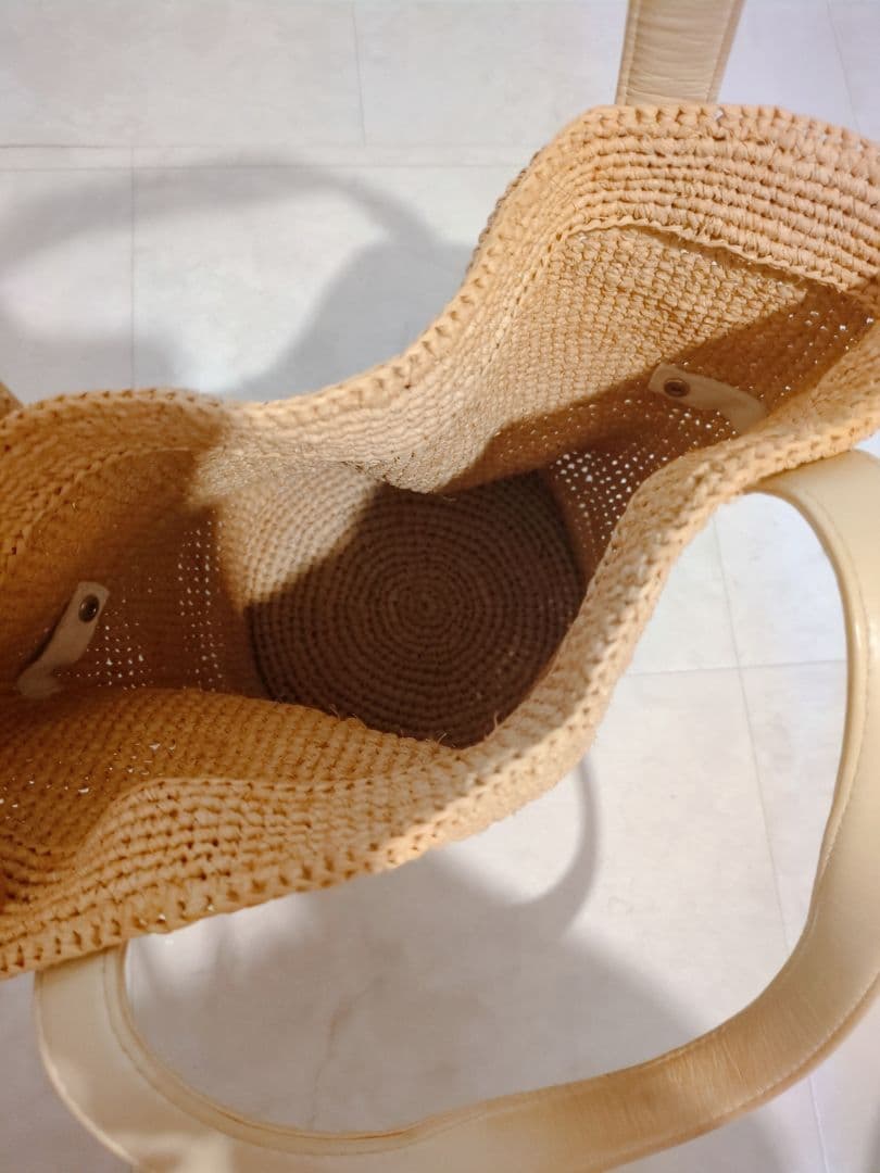 ヘレンカミンスキー ラフィア レザーハンドルトートバッグ