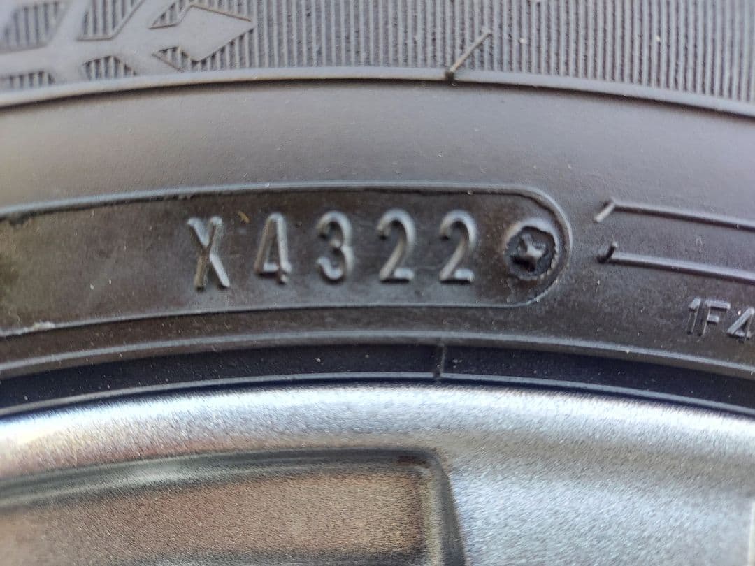 175/65R14　スタッドレスタイヤ　アルミホイール　4本セット　♪送料無料♪