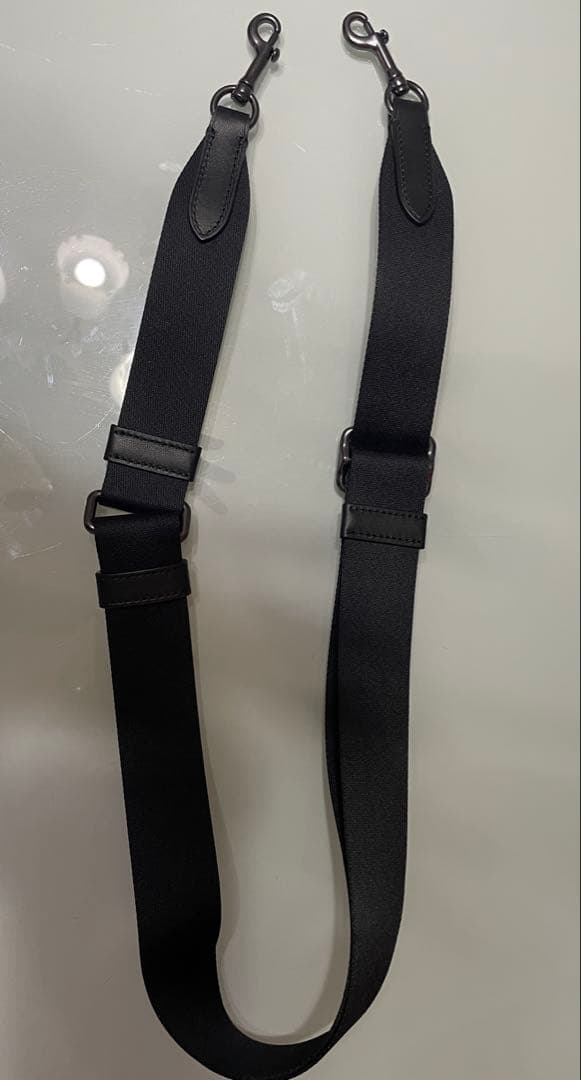 未使用品 COACH シグネチャー ショルダーバッグ ダークブラウンＸ黒