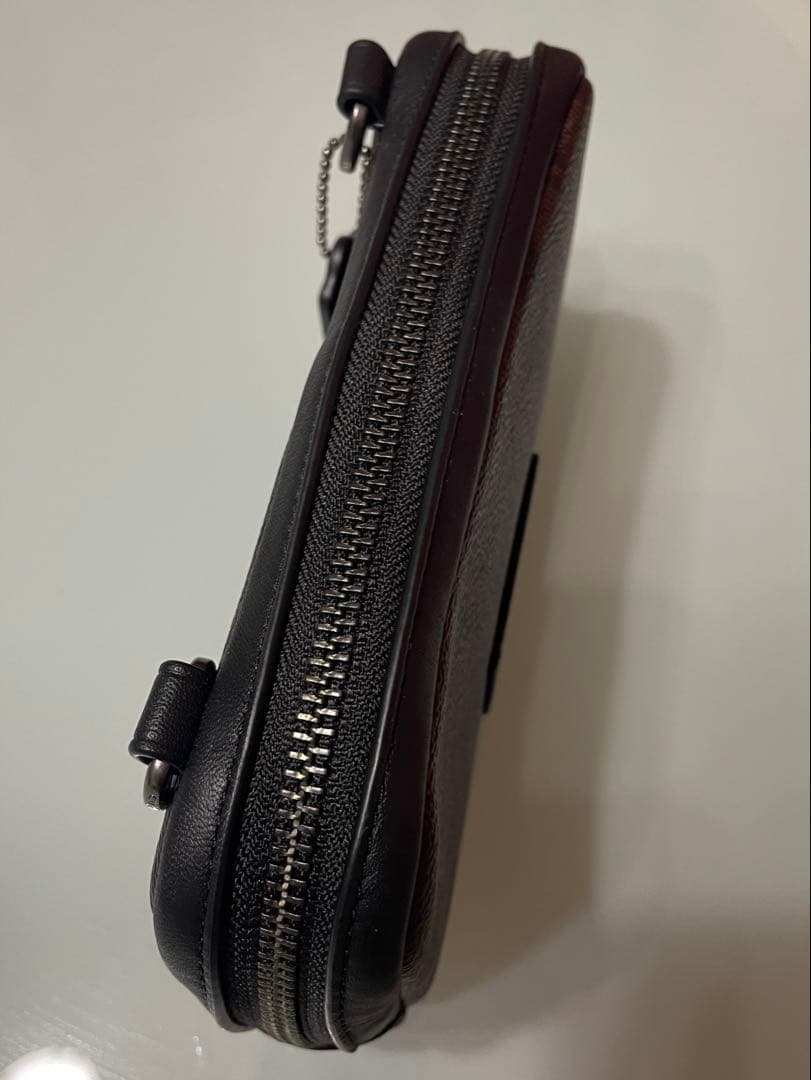 未使用品 COACH シグネチャー ショルダーバッグ ダークブラウンＸ黒