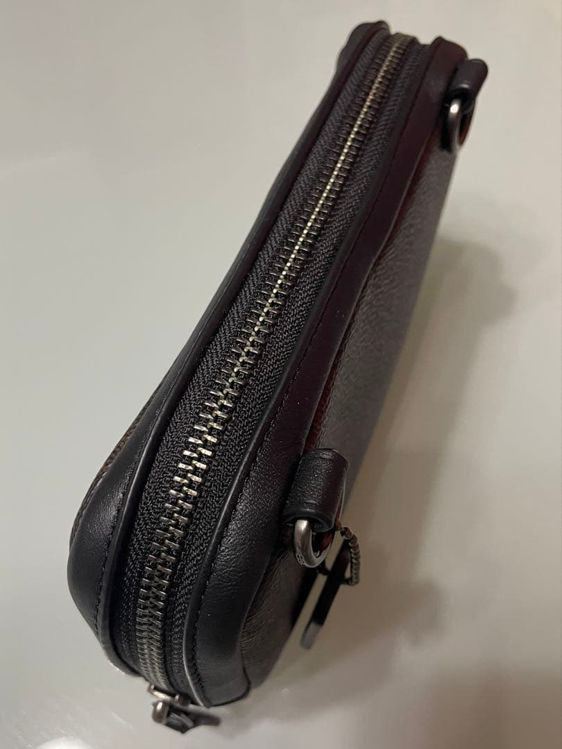 未使用品 COACH シグネチャー ショルダーバッグ ダークブラウンＸ黒