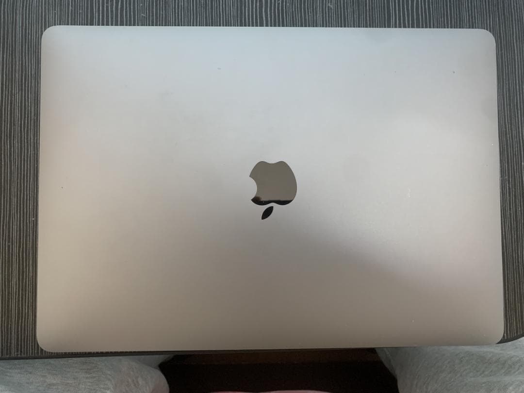 ジャンク MacBook Air A2179 2020 i5/8GB/256GB