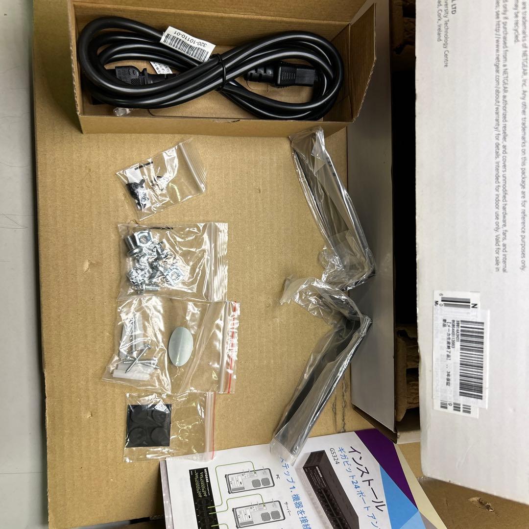 NETGEAR ラックマウント型 アンマネージ スイッチングハブ GS324