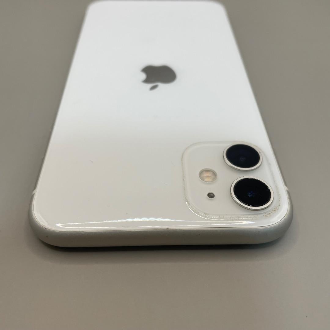 美品✨iPhone11 128GB ホワイト　バッテリー新品100％