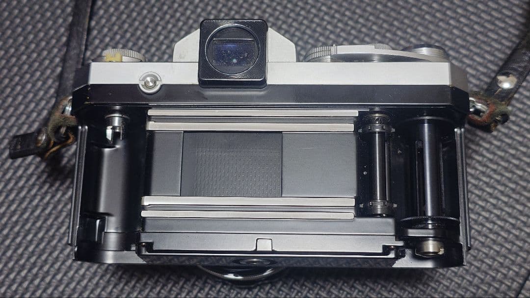 希少品 ニコンF レンズ付き 一眼レフ フィルムカメラ