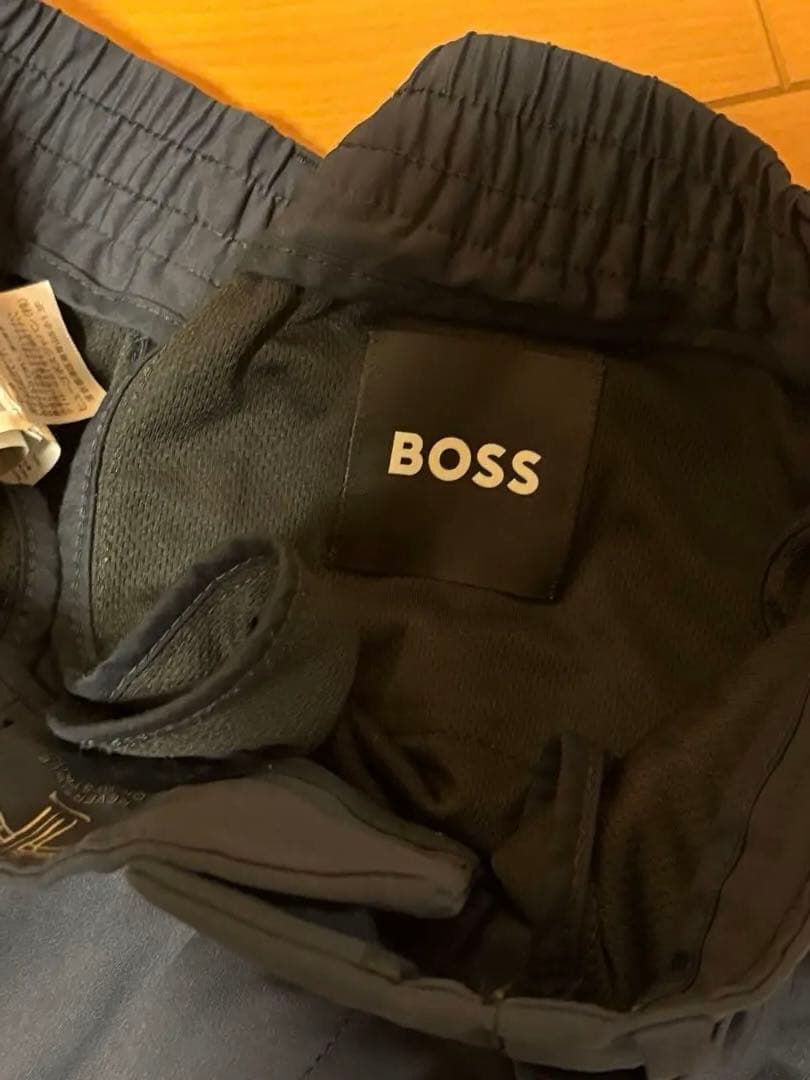 ※おまけ付き　ヒューゴボス　テーラードジャケット　4WAYストレッチ