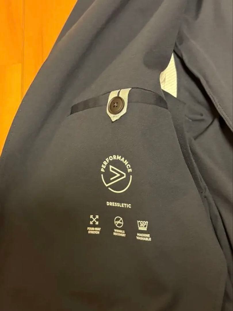 ※おまけ付き　ヒューゴボス　テーラードジャケット　4WAYストレッチ