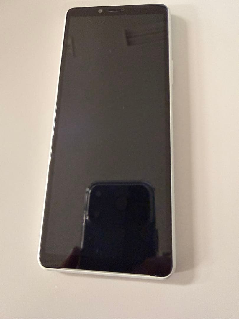 Xperia10 SO-41A SONY SIMフリー　ホワイト本体のみ