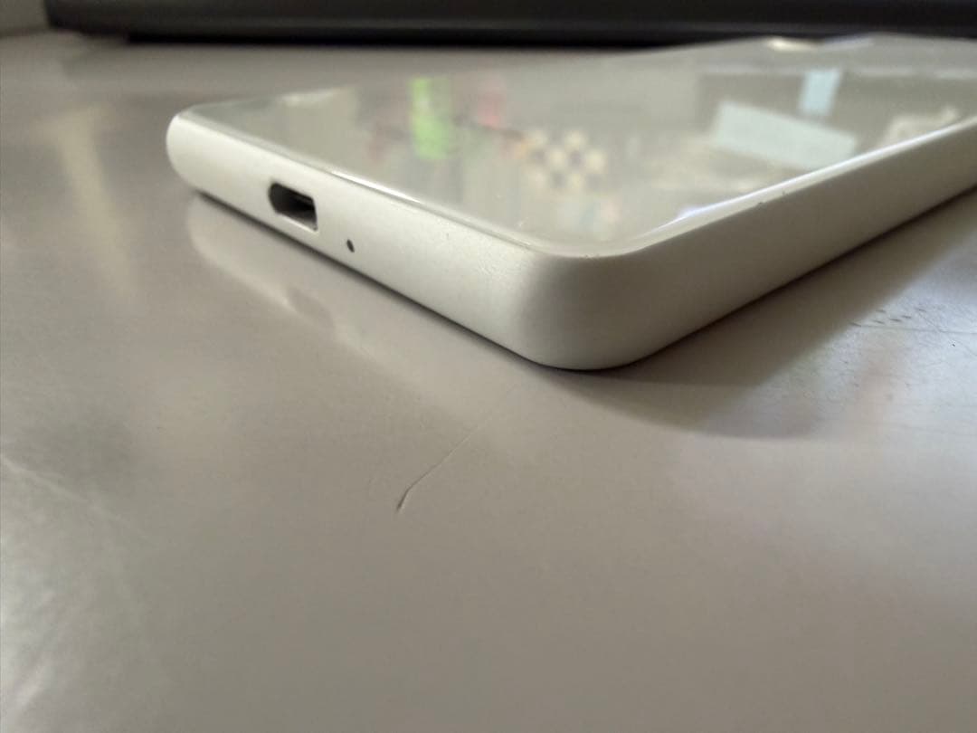 Xperia10 SO-41A SONY SIMフリー　ホワイト本体のみ