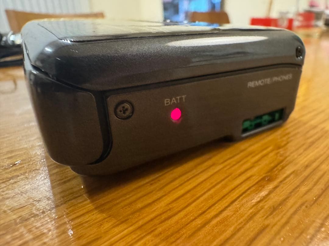 WMD-DT1 SONY DAT ウォークマン【動作品 経年劣化/一部破損有】