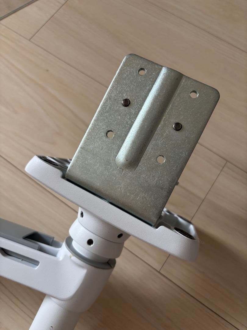 エルゴトロン　モニターアーム　ホワイト